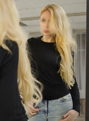 Outcall Only party-girl Yvonne london escort