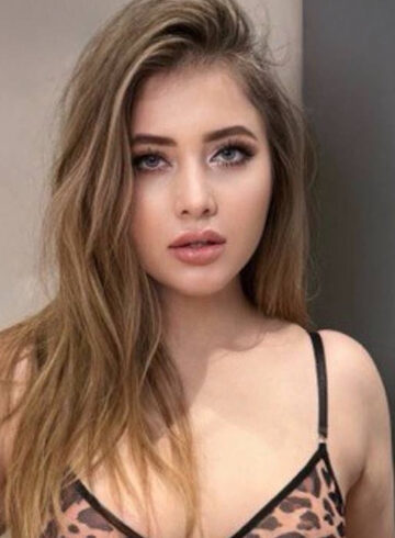 Earls Court 300-to-400 Dobrava london escort