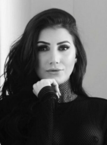 Paddington 300-to-400 Giovana london escort