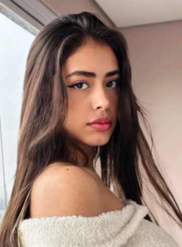 Earls Court 300-to-400 Cree london escort
