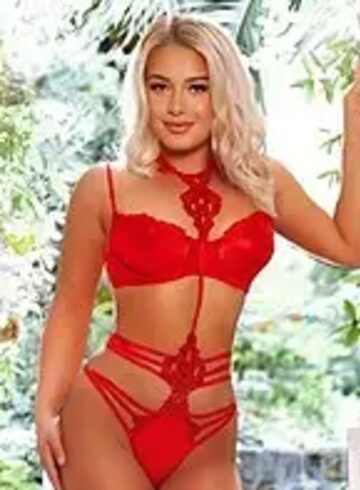 Marylebone 200-to-300 Merlyn london escort