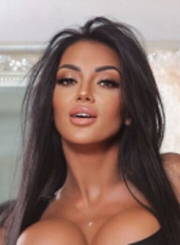 South Kensington pornstar Cleo london escort