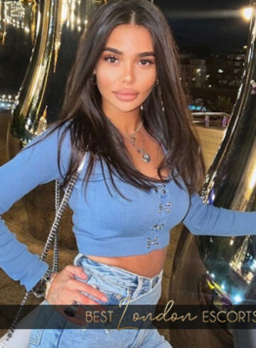 Edgware Road brunette Marika london escort