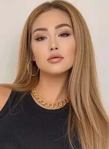 Knightsbridge 200-to-300 Ines london escort