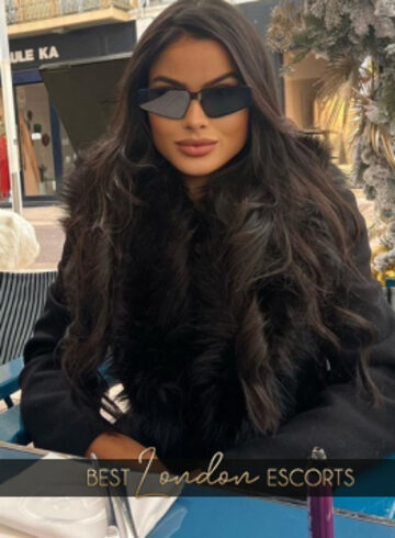 Central London elite Eniola london escort