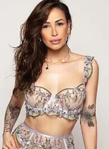 Marylebone a-team Anetta london escort