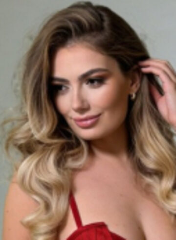 Outcall Only blonde Charlotte london escort