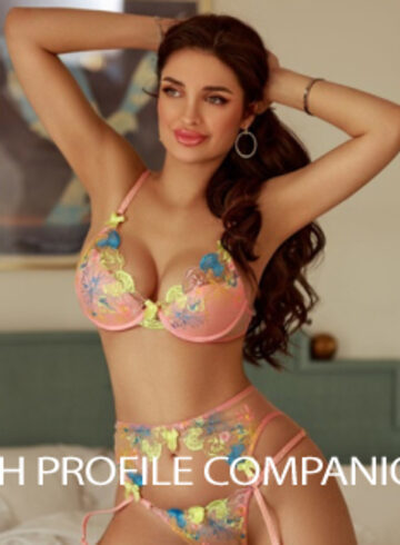 South Kensington pornstar Taraa london escort
