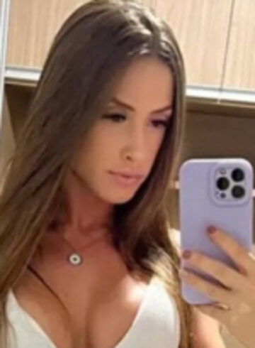 Edgware Road brunette Mercedes london escort
