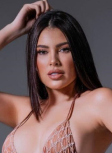 Gloucester Road blonde Dolika london escort