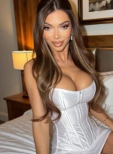 Kensington a-team Riley london escort
