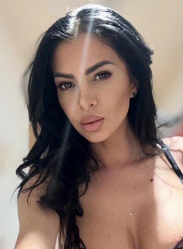Central London 300-to-400 Tiffany london escort