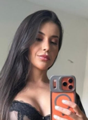 Central London elite Sylvia Soledat london escort