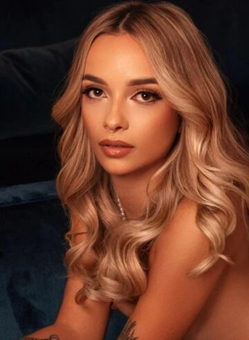 Earls Court blonde Bumble london escort