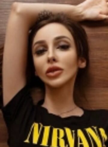 South Kensington 200-to-300 Rafaela london escort