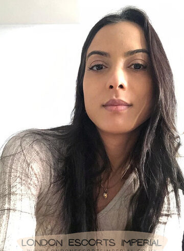 Paddington 200-to-300 Kade london escort