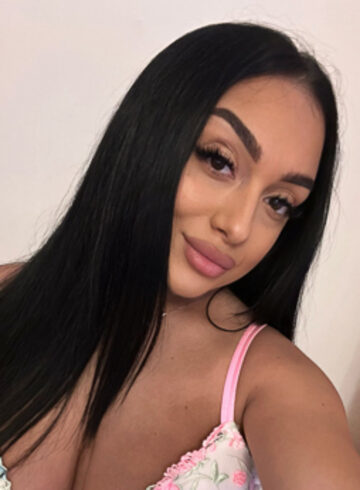 Marylebone petite Aysel london escort