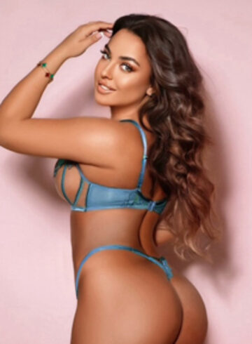 Bayswater 200-to-300 Candy london escort