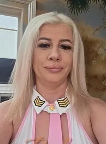 Marylebone 200-to-300 Lory london escort