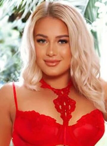 central london party-girl Merlyn london escort