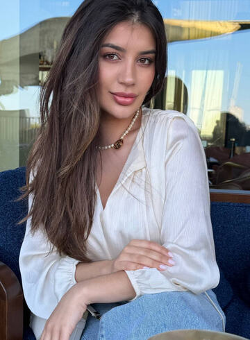 South Kensington party-girl Escada london escort
