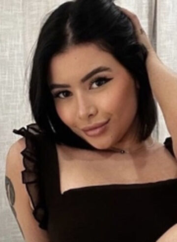 Central London brunette Janaina london escort