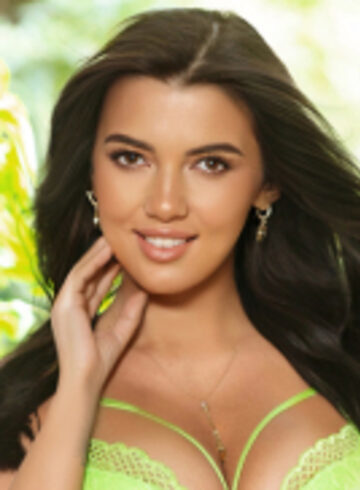 Gloucester Road 200-to-300 Vika london escort
