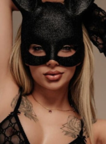 South Kensington blonde Makadi london escort
