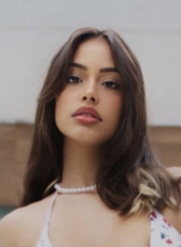 Earls Court brunette Cree london escort