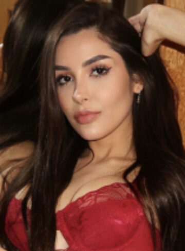 Kensington 300-to-400 Esteva london escort