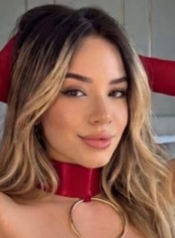 Central London party-girl Bermuda london escort