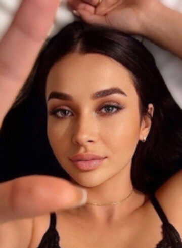 central london brunette Karina london escort