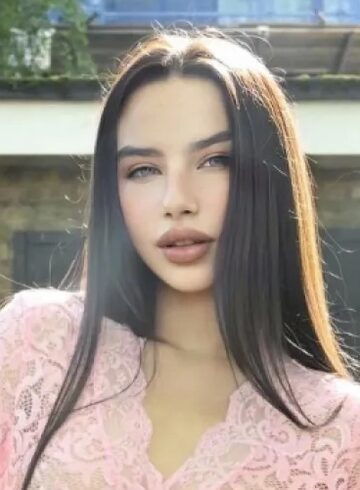 Mayfair elite Algol london escort