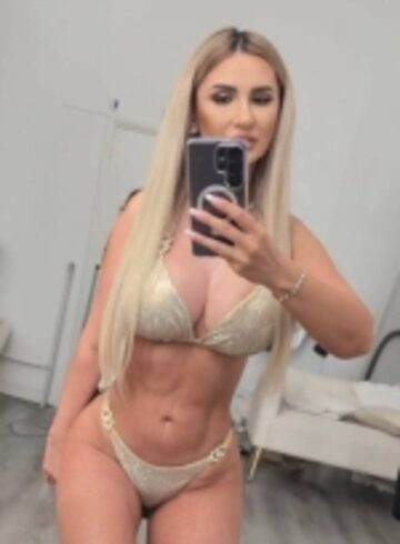 Kensington 200-to-300 Kelly london escort