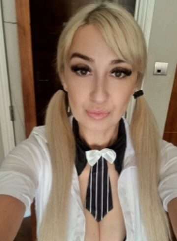 South Kensington massage Hellena london escort