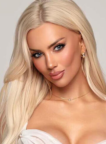 Chelsea english Isla london escort