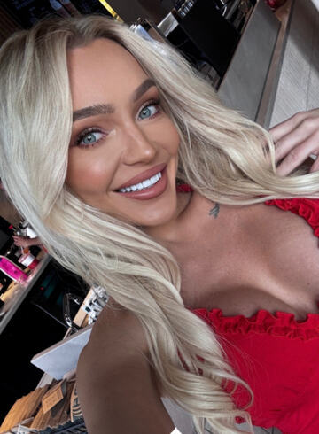 Marylebone elite Leah london escort
