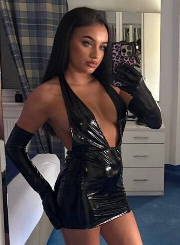 Marble Arch brunette Deonna london escort