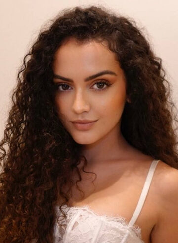 Earls Court 300-to-400 Latifa london escort