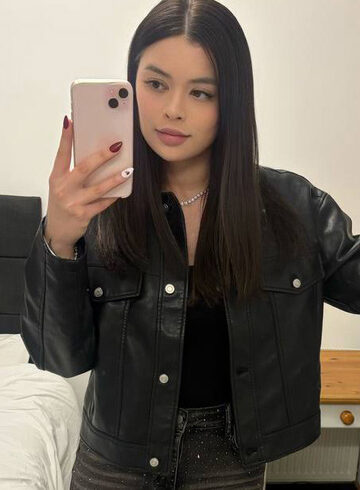 Bayswater 200-to-300 Minola london escort