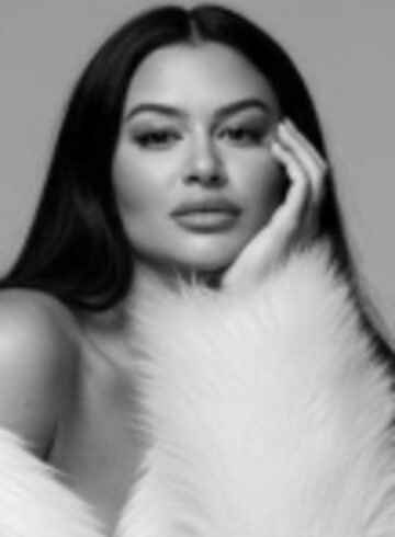 Marylebone party-girl Reese london escort