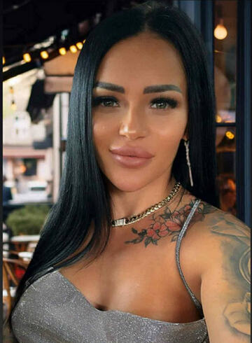 Gloucester Road petite Rioja london escort