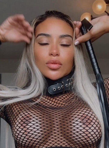 Kensington 200-to-300 Zanotti london escort