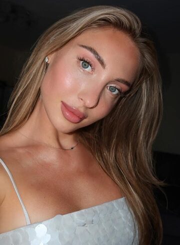 Kensington 400-to-600 Radomira london escort