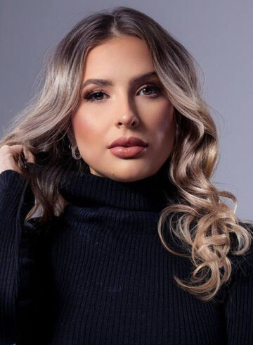 Canary Wharf party-girl Mirelly london escort