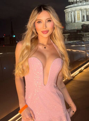 Canary Wharf blonde Selita london escort