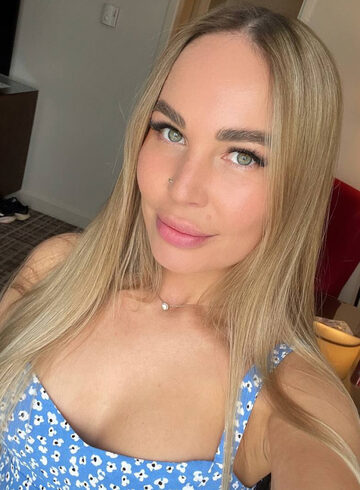 Earls Court massage Aelita london escort