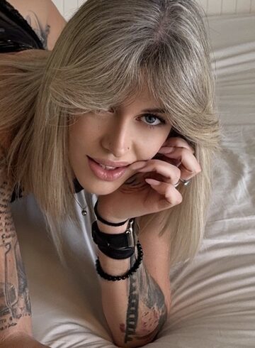 Earls Court 300-to-400 Christelle london escort