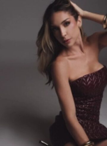 Kensington brunette Stela london escort