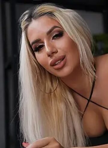 Edgware Road 200-to-300 Zoe london escort